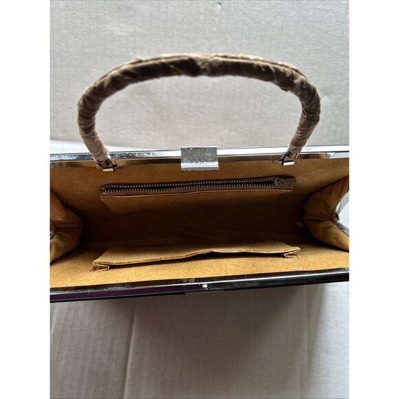 Vintage Metal Framed Clutch Brushed Earth Tone Material Yellow Velvet Lined 1950 - Picture 6 of 9